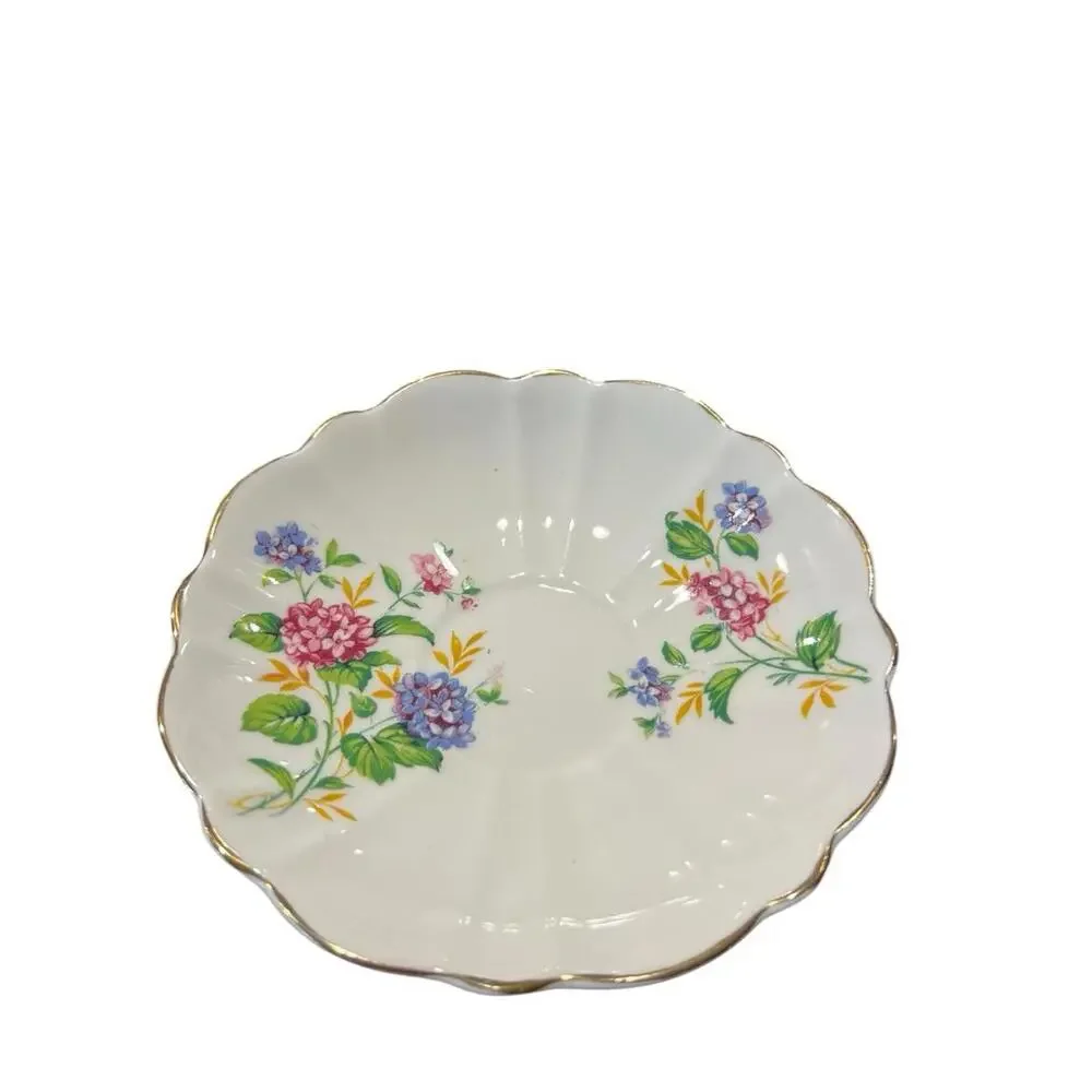 N/A elegant vintage